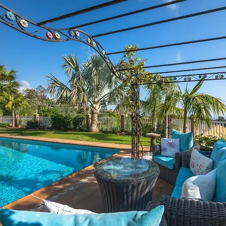Your Private Paradise Luxurious Todo For Unforgettable Villa Benalmádena